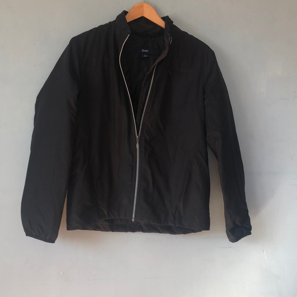 🦄Gap Black Windbreaker Jacket.